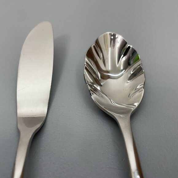 Imperial Serving Set Scalloped Sugar Shell Spoon Master Butter Knife Stainless - Picture 2 of 5